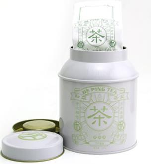 異性鐵(tiě)盒包裝(zhuang)，顔色以(yǐ)白色為(wéi)主，深受(shòu)客戶的(de)喜歡！