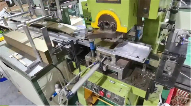 包头原友包装机械有限公司鐵盒包(bao)裝生産工(gōng)藝流程