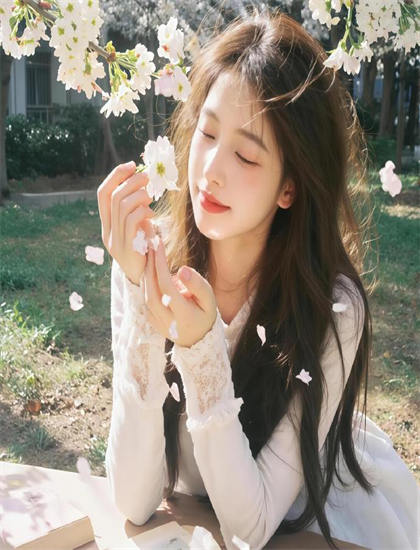 发现《深圳性奴》永恒的：未被注意的细节与意义，点击破亿